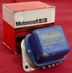 NOS Motorcraft Voltage Regulator. D3TZ-10316-A 2